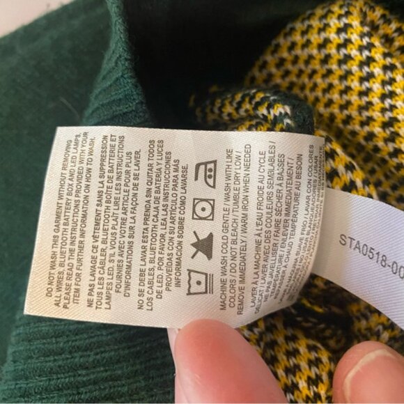 Green Bay Packers Men's Light Up Sweater - Picture 6 of 6